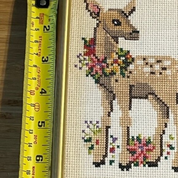 Cross stitch Christmas baby deer bambi 5 x 7 with frame vintage - Picture 2 of 3